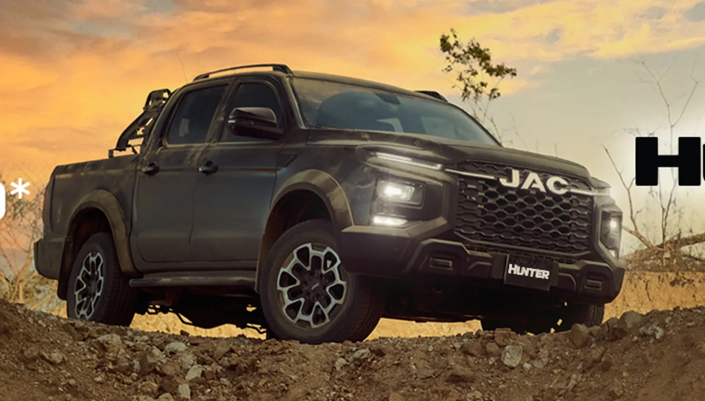 JAC T9 Hunter 4x4 double cabin pickup at JAC Autocare Gujranwala